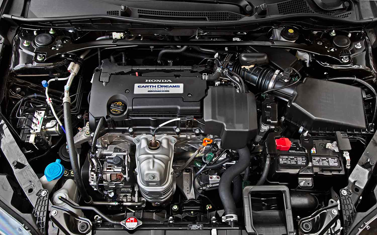 Двигатель аккорд. Двигатель Хонда Аккорд 9 2.4 k24w k24w2. ДВС k24w. Honda Accord k24w2. Ресурс двигателя k24w.